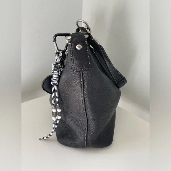 Coach Vintage Slouchy Hobo Bag - Picture 4 of 16